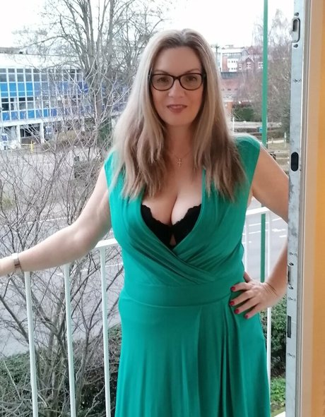 amateur shemale onlyfans free naked img