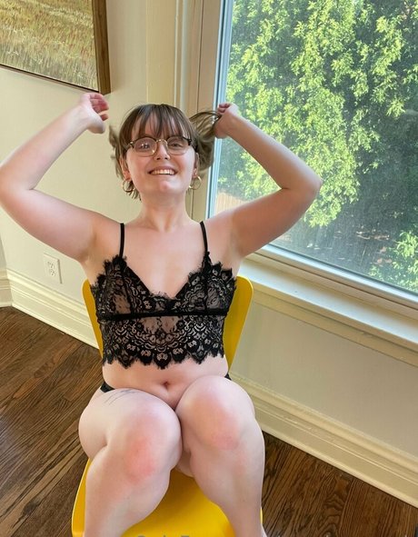 naked milf onlyfans nude pic