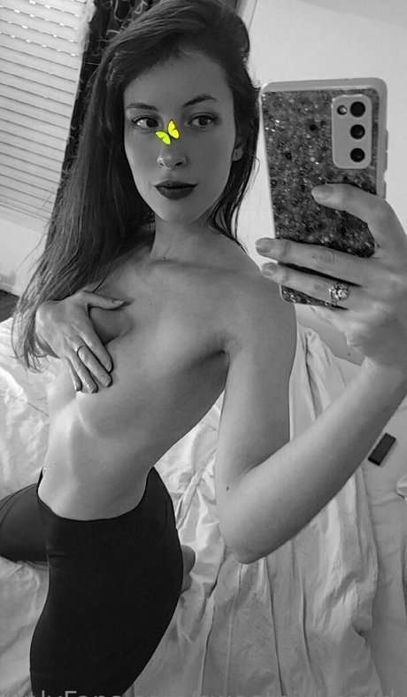 sweetpinkcandy1 model porn picture