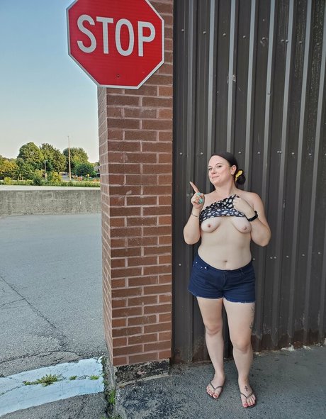 stevie stunner naked star archive