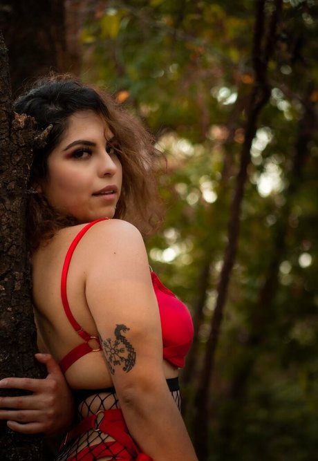 crimson ghoul adult model images