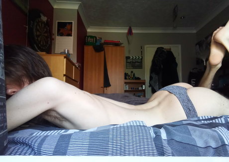 tomaaa erotic star photos