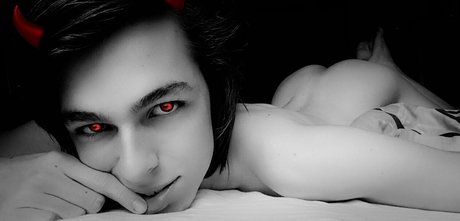 tomaaa pretty pornstar photos