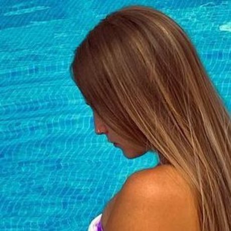 taniiaagsantanaa pornstar pretty picture