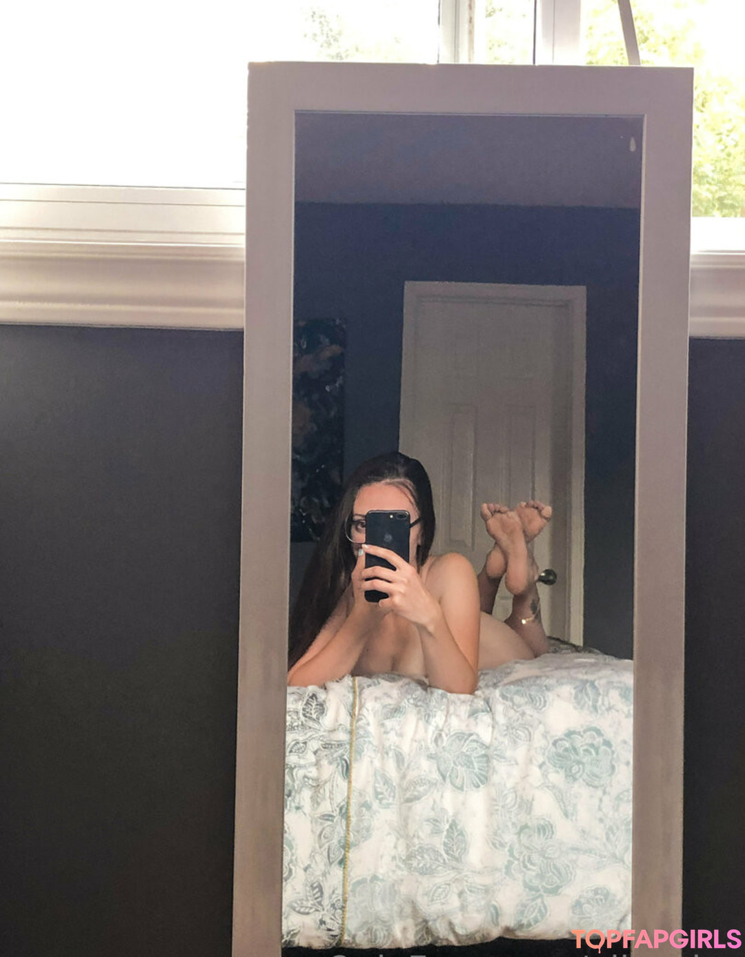 alixsoles top star picture