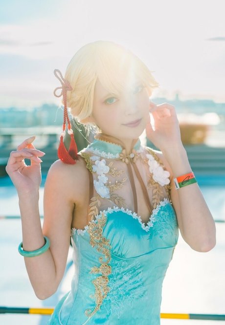 rirerere00 sexy model img