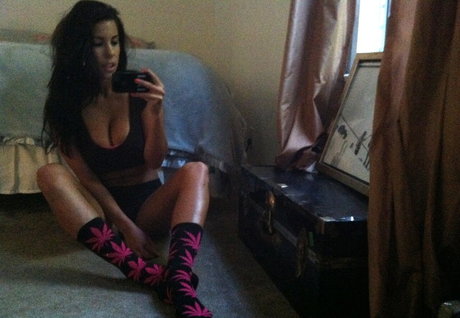 bikini cowgirl onlyfans top pictures