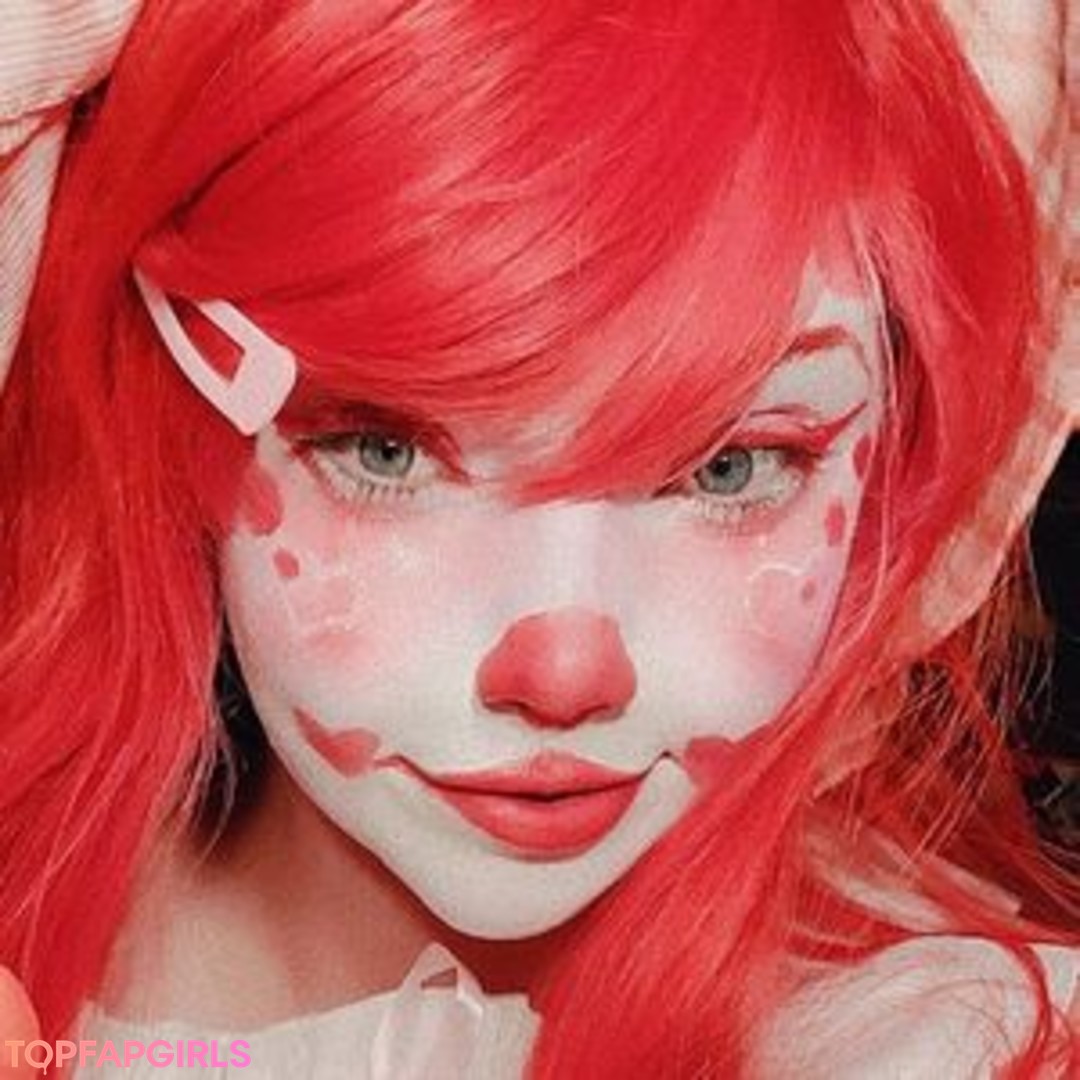 Bouncyclown beautiful actress image