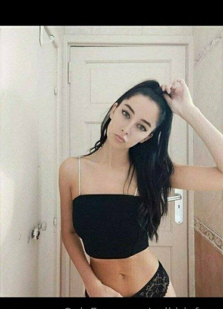 valkiriafree model adult pictures