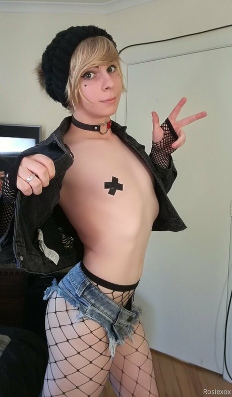 rosiexox2 pornstar images