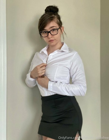 infatuatedkittyfree star perfect image