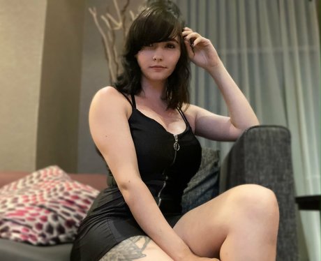 infatuatedkittyfree model naked archive