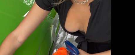 Collete Davis sexy star pic