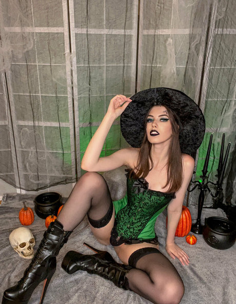 danja cos star free pictures