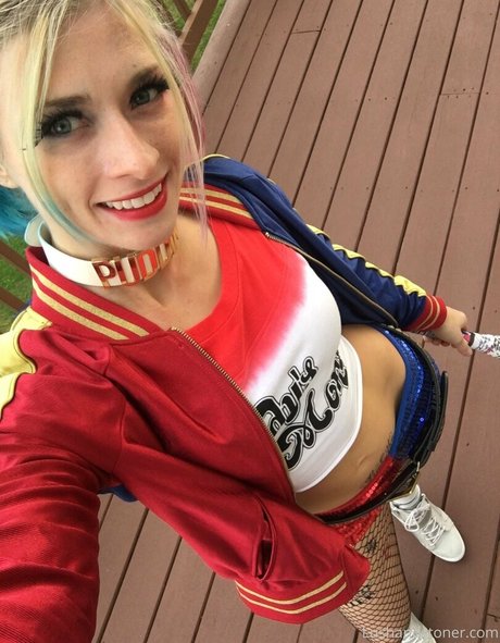 saraloverays top profile image