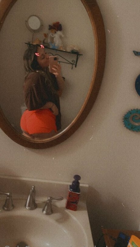 dark skin ebony onlyfans naked photo