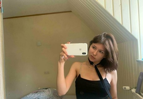 bodybuilder girls onlyfans sexy naked picture