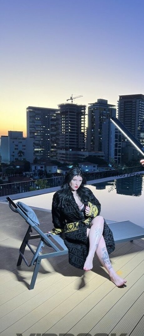 Rafaelaeu hot actress images