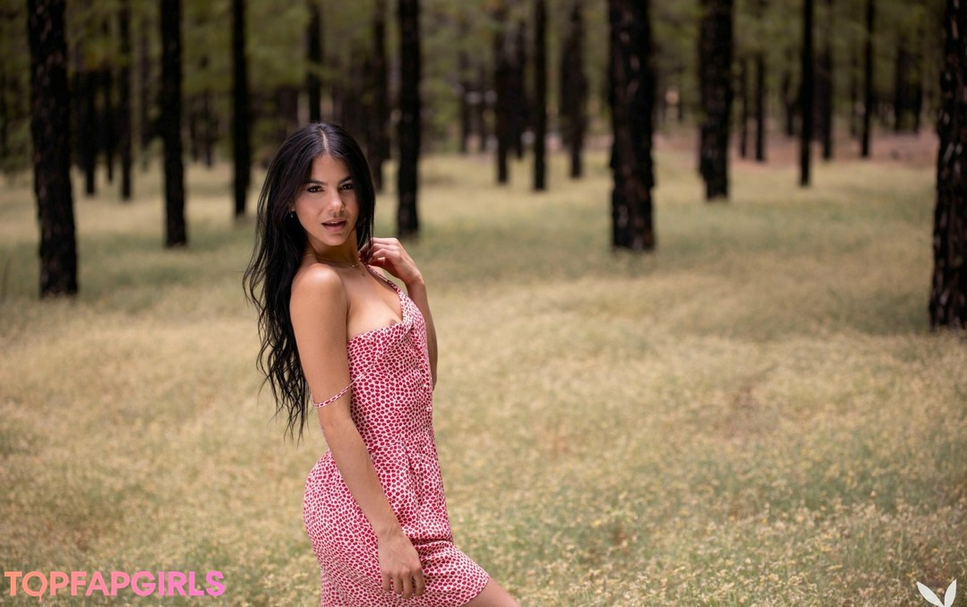 Estefania Pahe top actress img