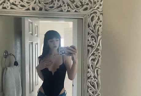 barista onlyfans pretty images