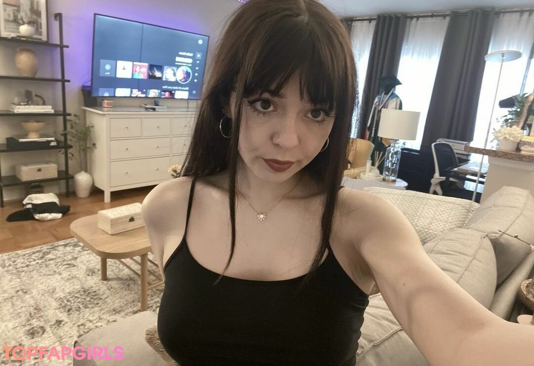 ezsy sexy star archive
