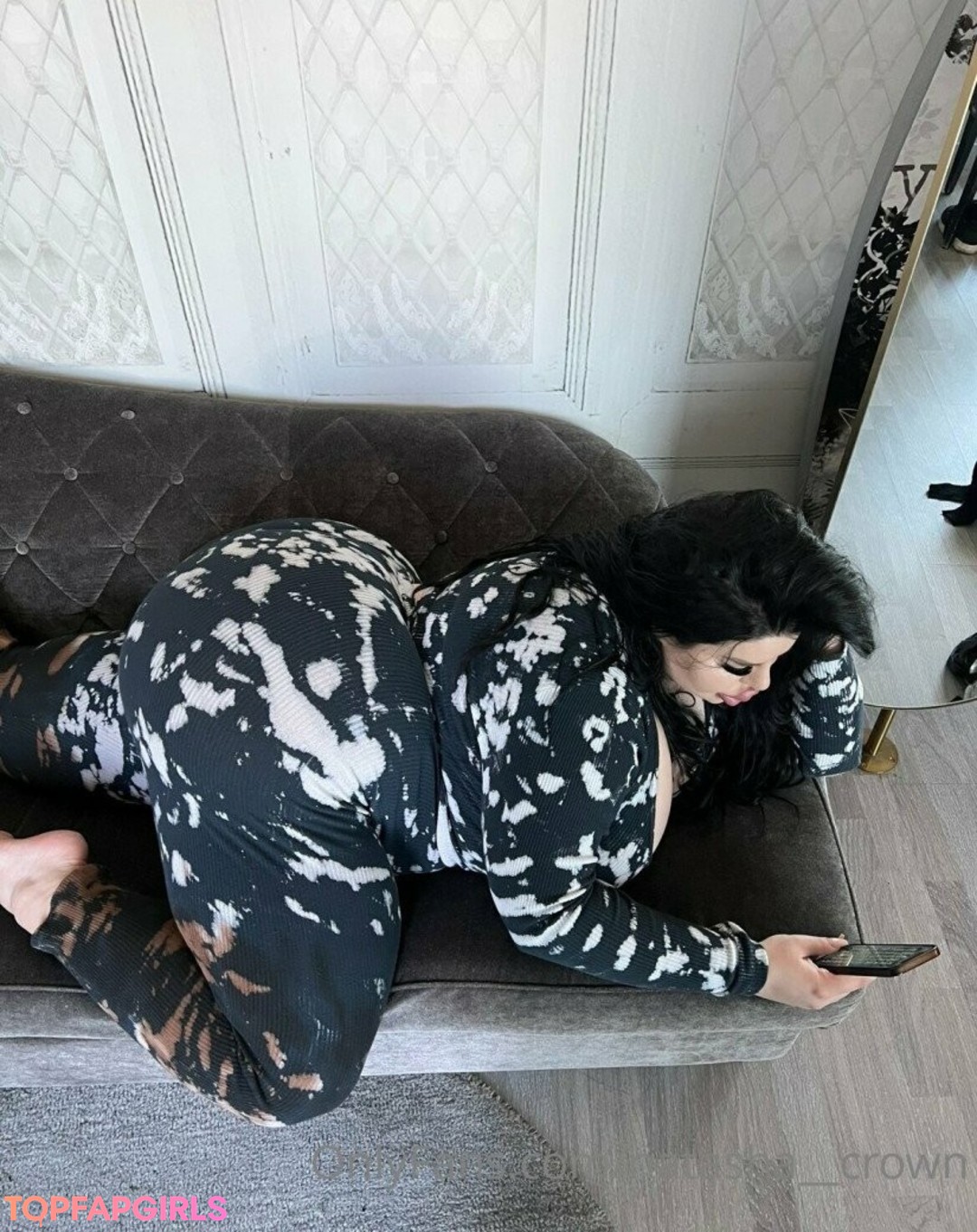 Natasha Crown pornstar nudes pics
