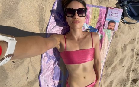 Imogen Russell model xxx pic