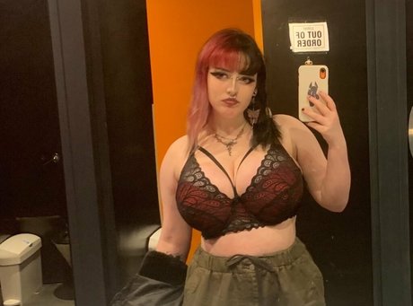 deathgripsbukakke sex star images