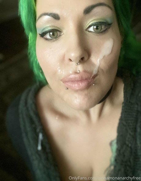 black female onlyfans sexy naked image