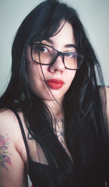 clothed onlyfans naked picture