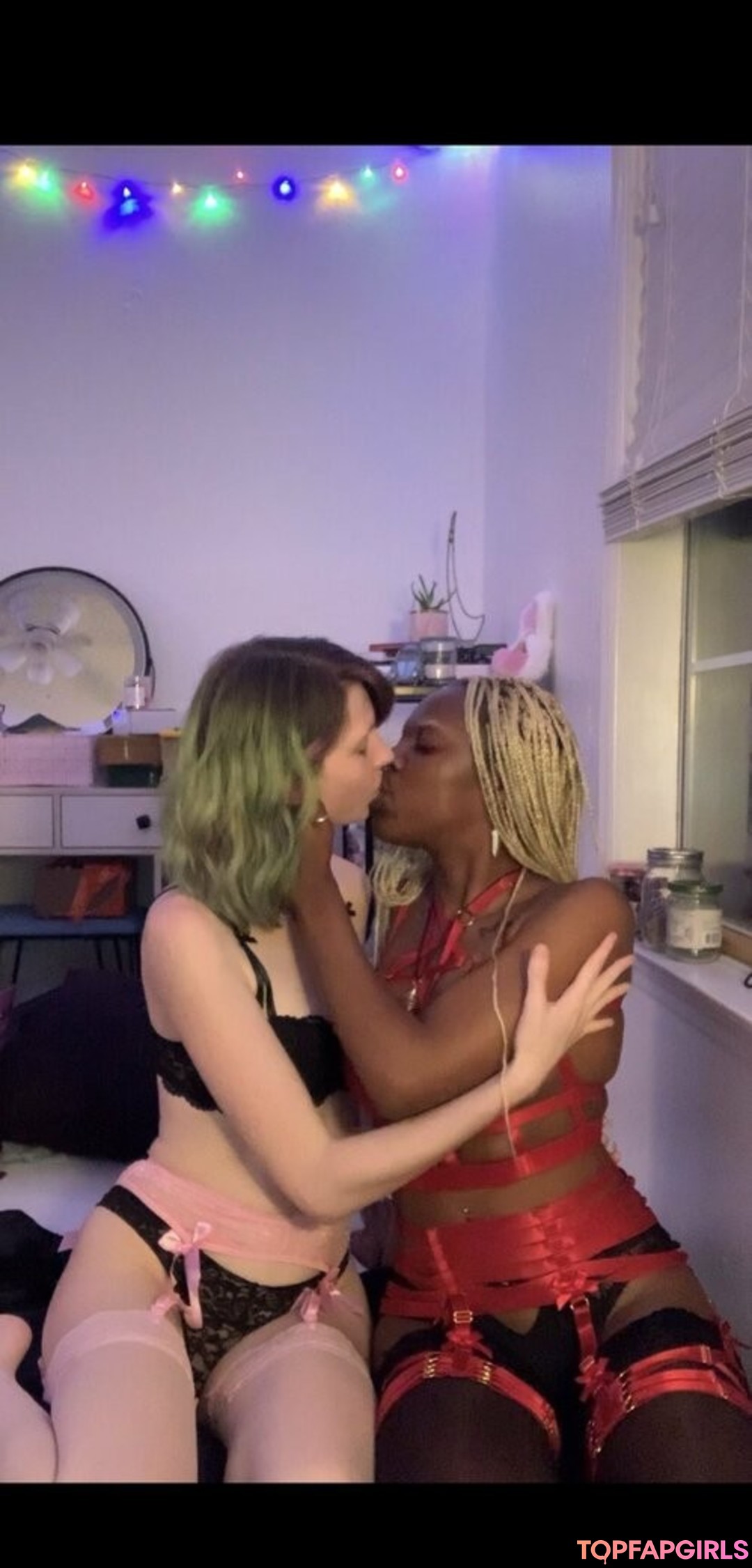 cookiecumbz perfect pornstar pic