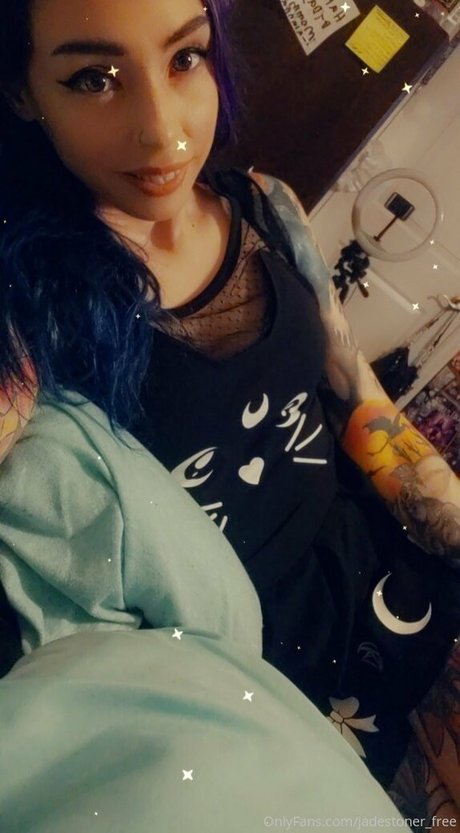 jadestoner free star nudes photo