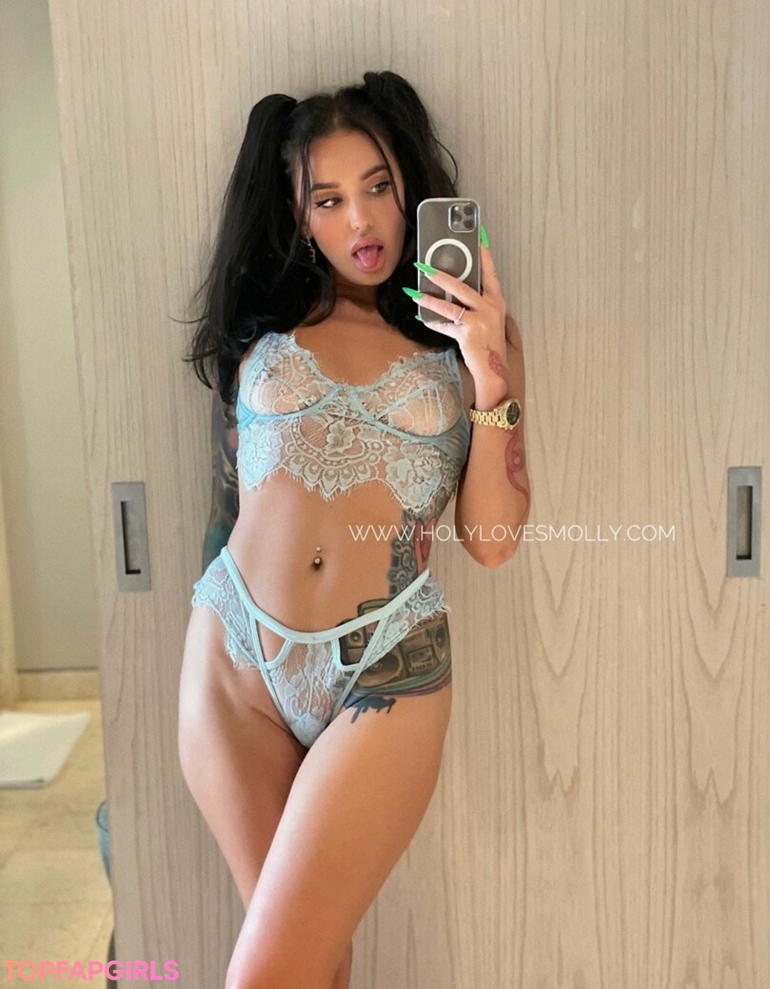 pale teen onlyfans hd pic