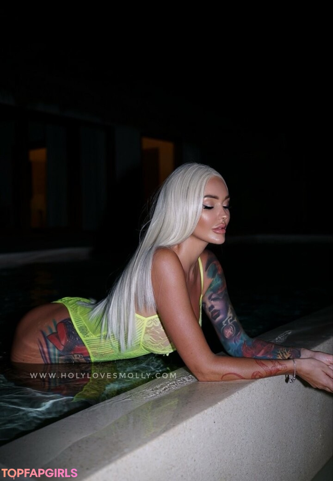 holylovesmolly pornstar xxx pictures