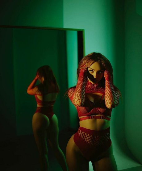 PrincessYana hd model pic