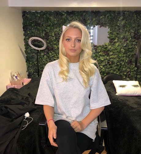 lesbians onlyfans pornos img