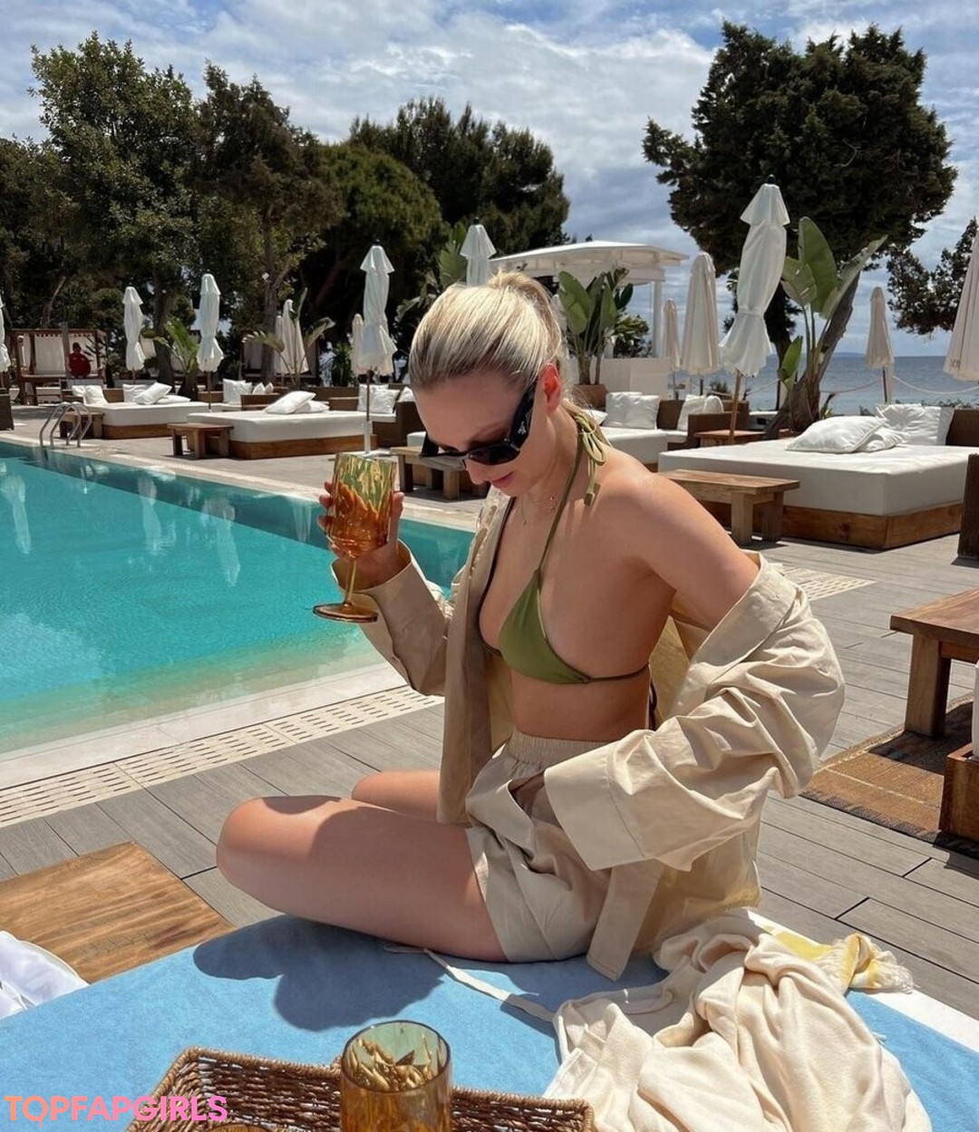 Georgia Hirst star nice pic