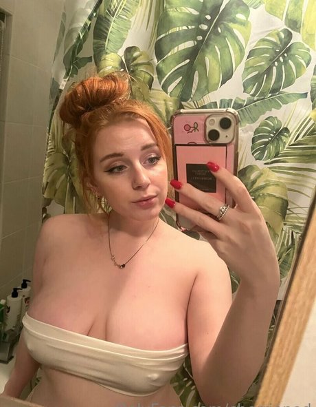 Cherriepod star naked pics