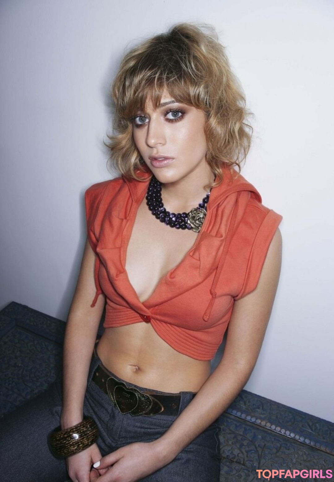 Lizzy Caplan nudes pornstar pictures