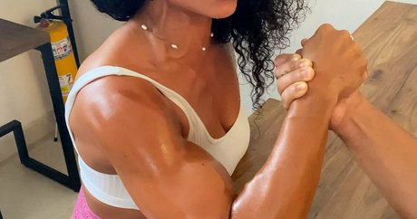 brendabiceps best actress pic