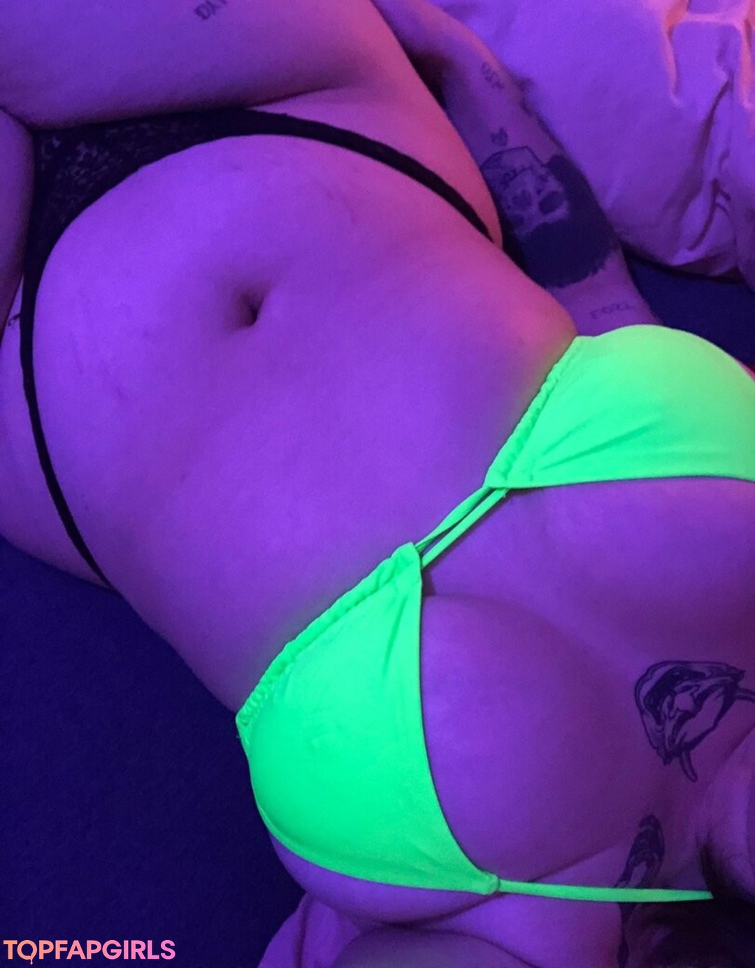 inside onlyfans naked img