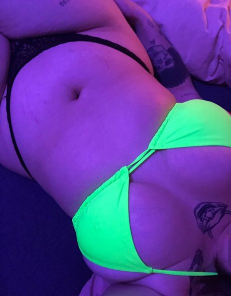 Inztantcrush free model images