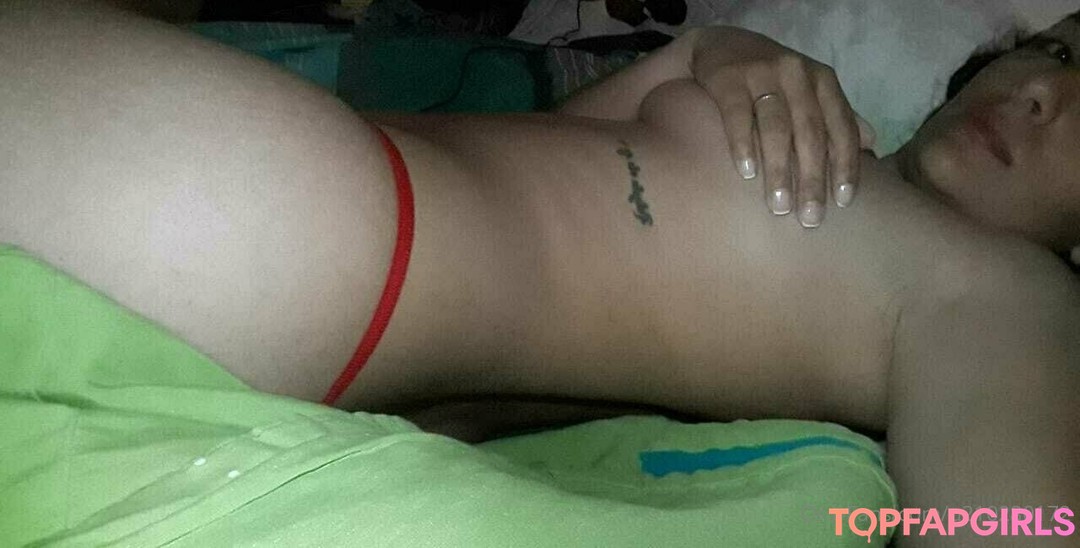 luchiana95 pornstar hot photo