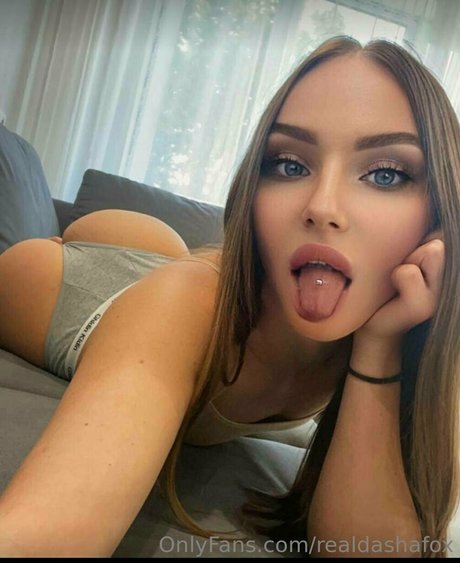 realdashafox beautiful model pic