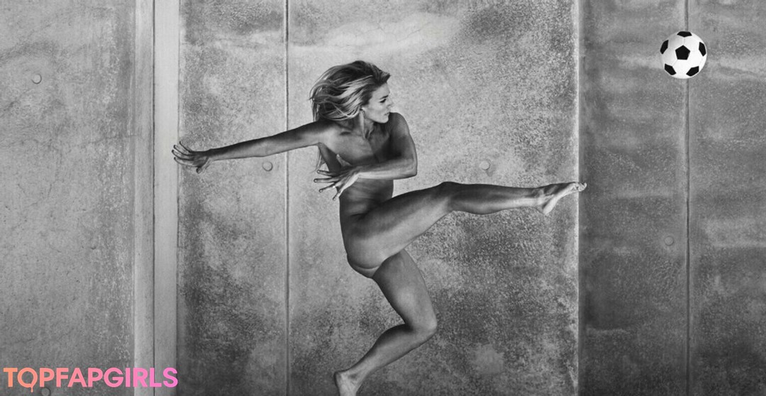 Julie Ertz model nude galleries