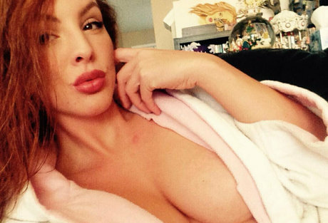 Savanasushii beautiful model pics