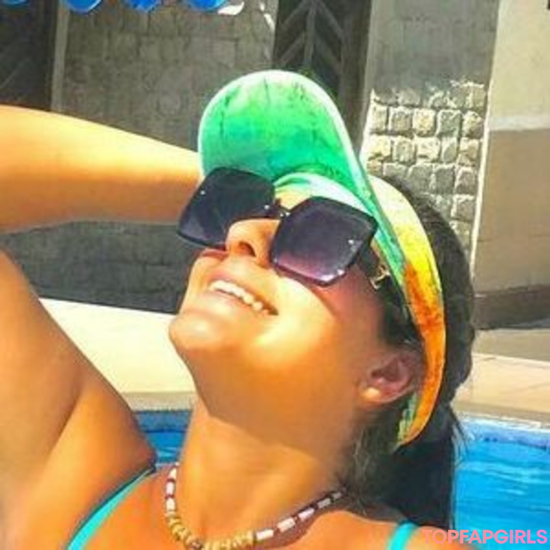 familiasemdestinooficial beautiful actress pics