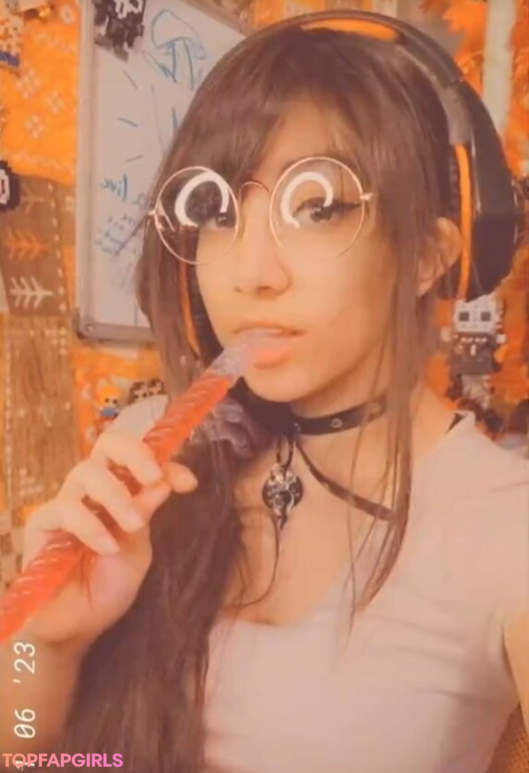 Crowpocrypha pornographic model photo