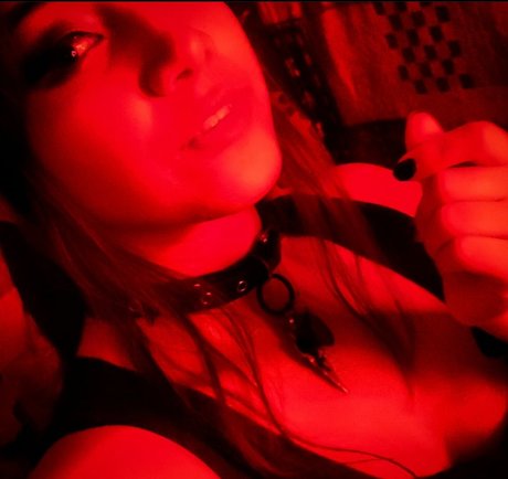 Crowpocrypha nude actress pics