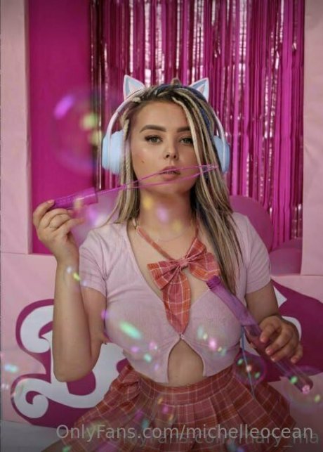 lesbian anal strapon onlyfans hot sex pics